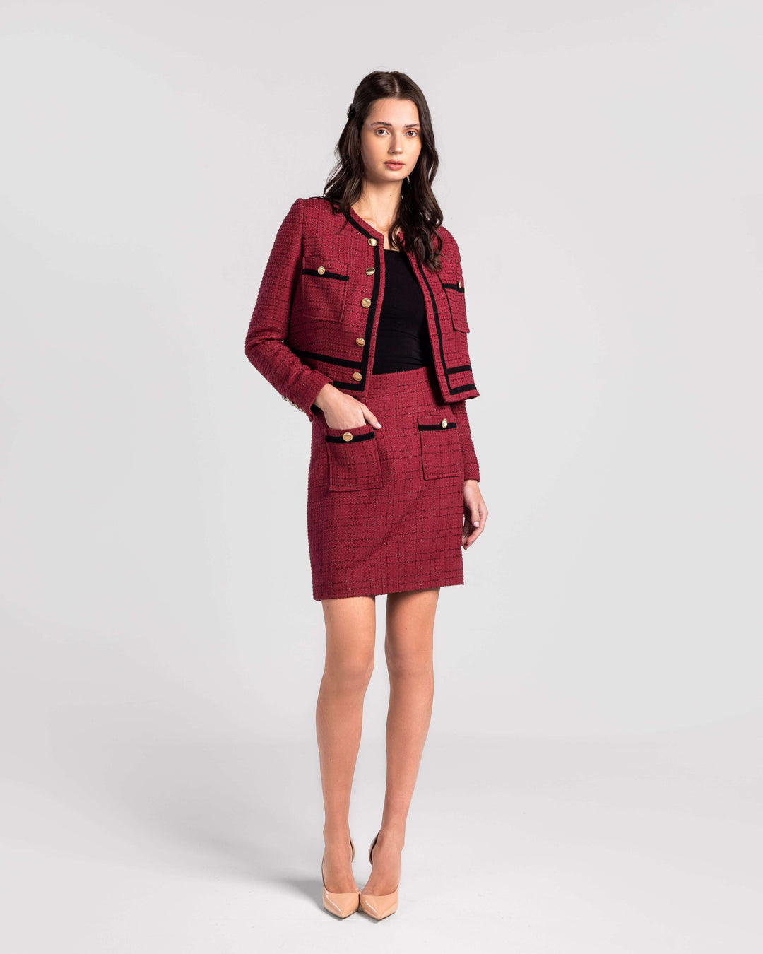 مجموعة البدلات المصممة من Tweed Essence