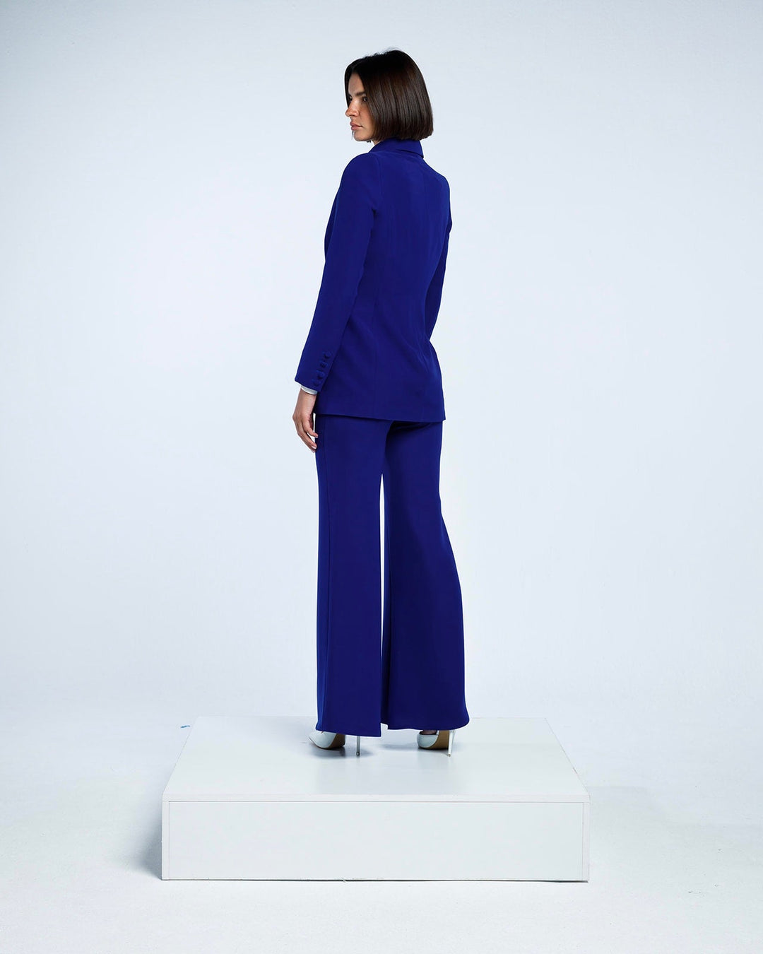 سترة رينا بزرين