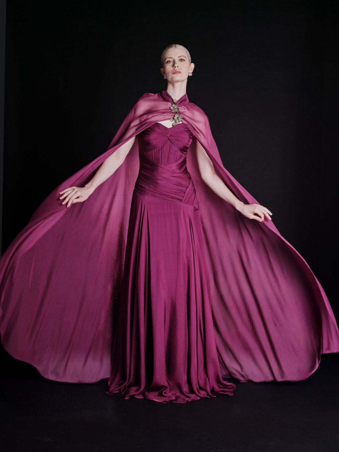 فستان ياسمينة