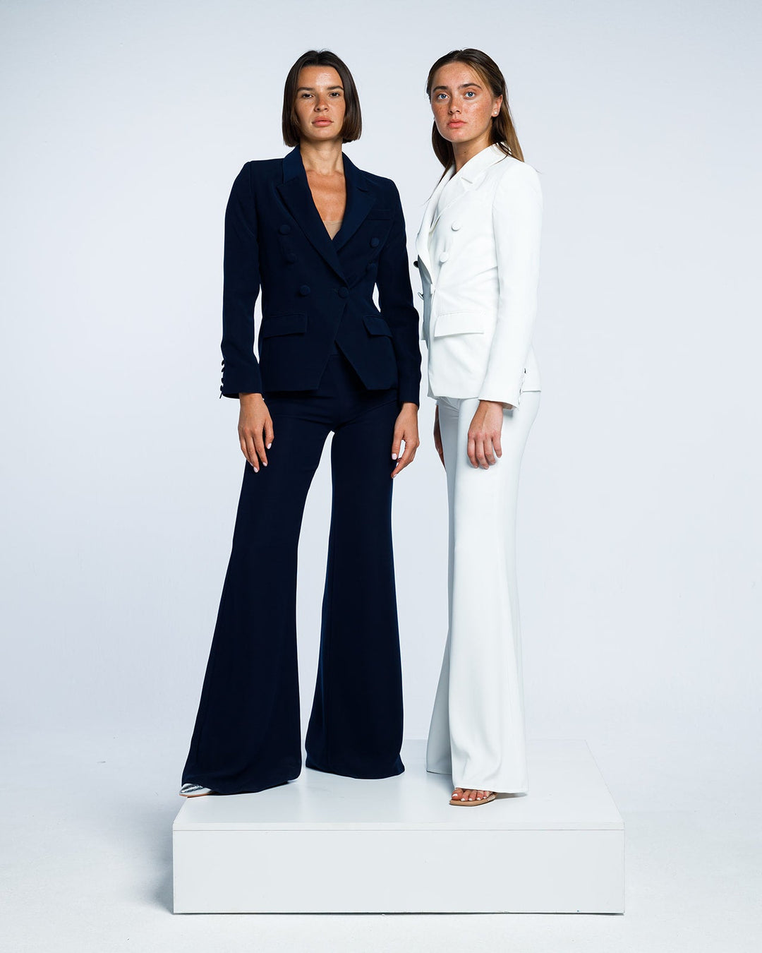 بليزر مزدوج الصدر