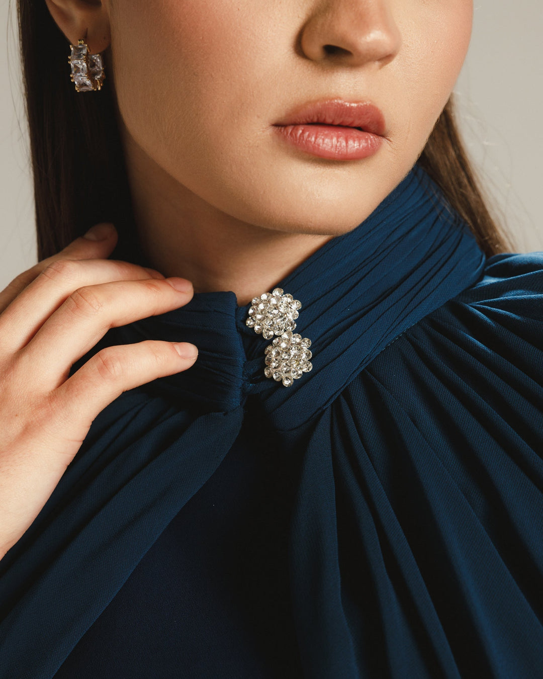 فستان إيسوريا