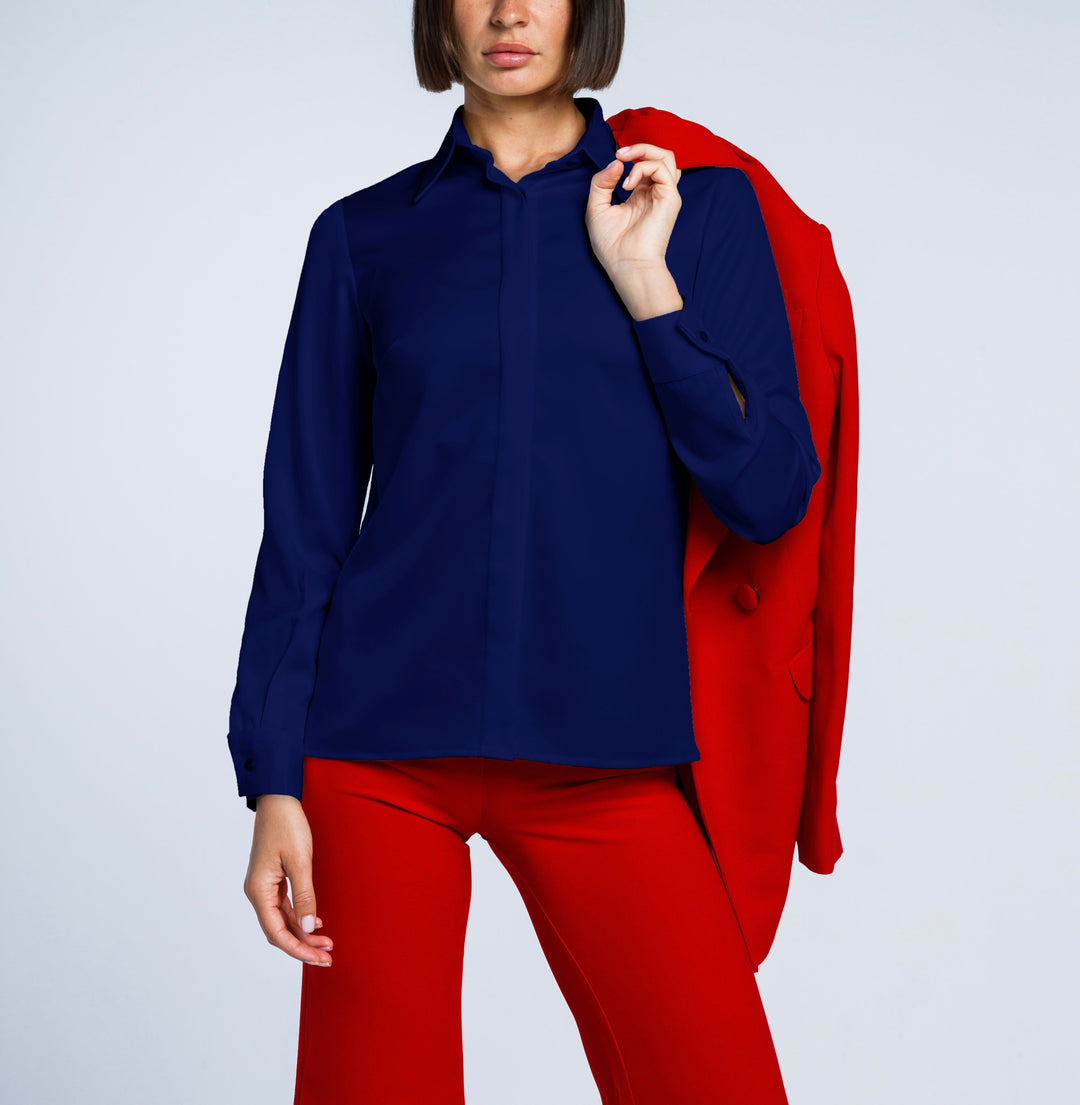 قميص حريري مصنوع من خليط الحرير والساتان