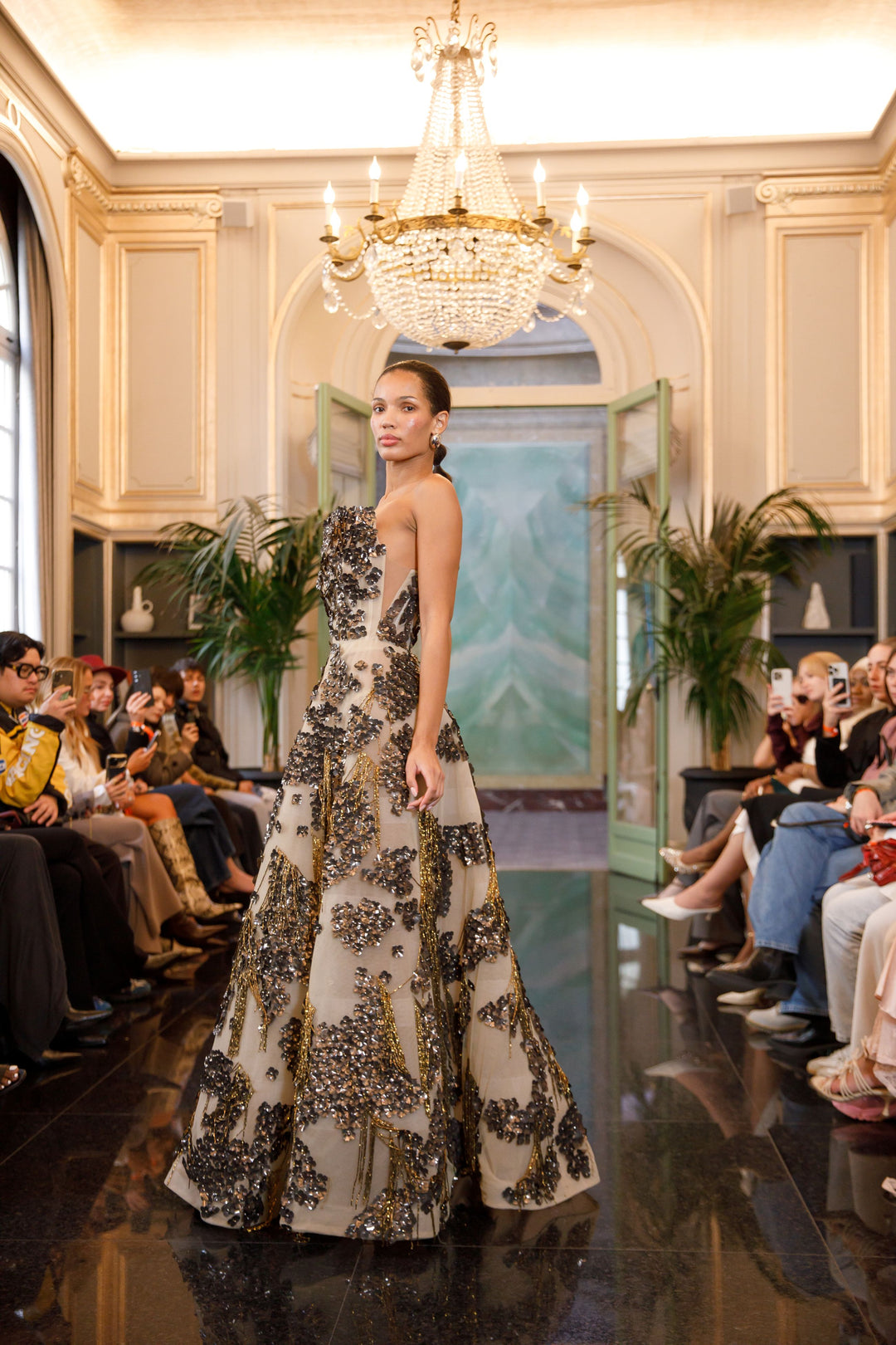 فستان إيبونيل