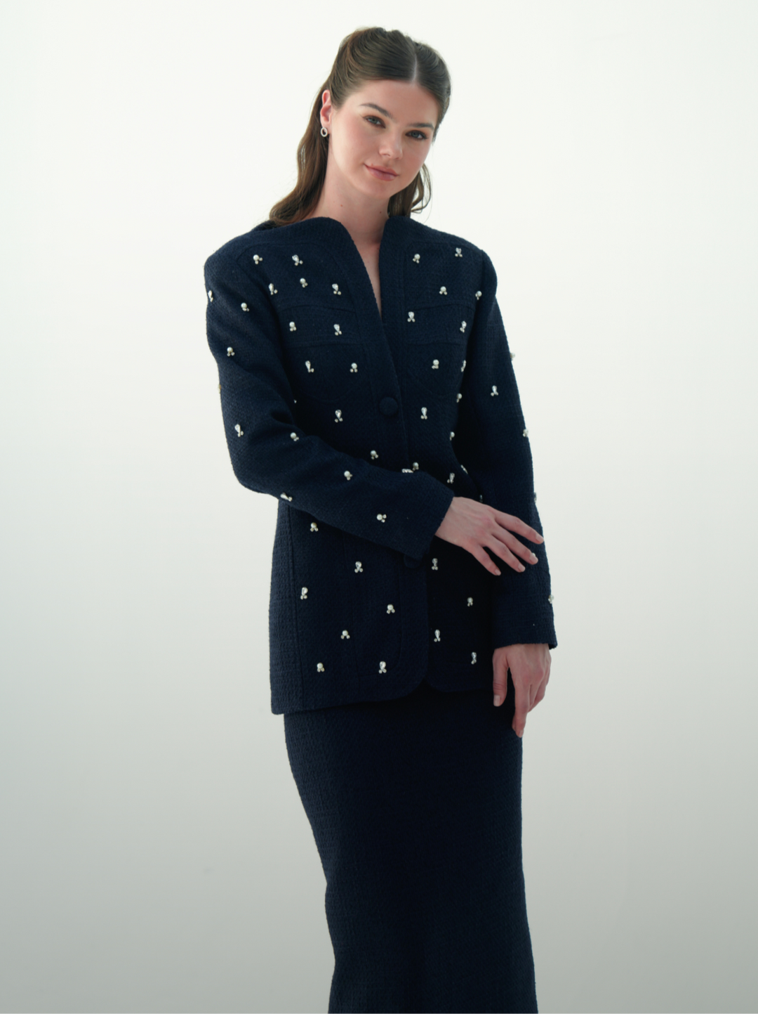 بدلة تويد ملكية (بليزر وتنورة)