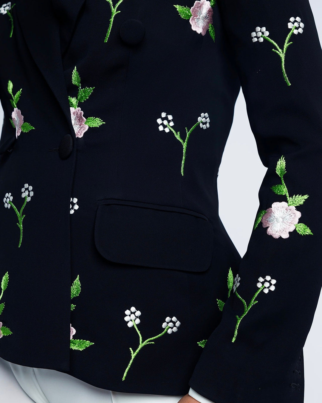 روزي - بليزر مزدوج الصدر مطرز بزهور