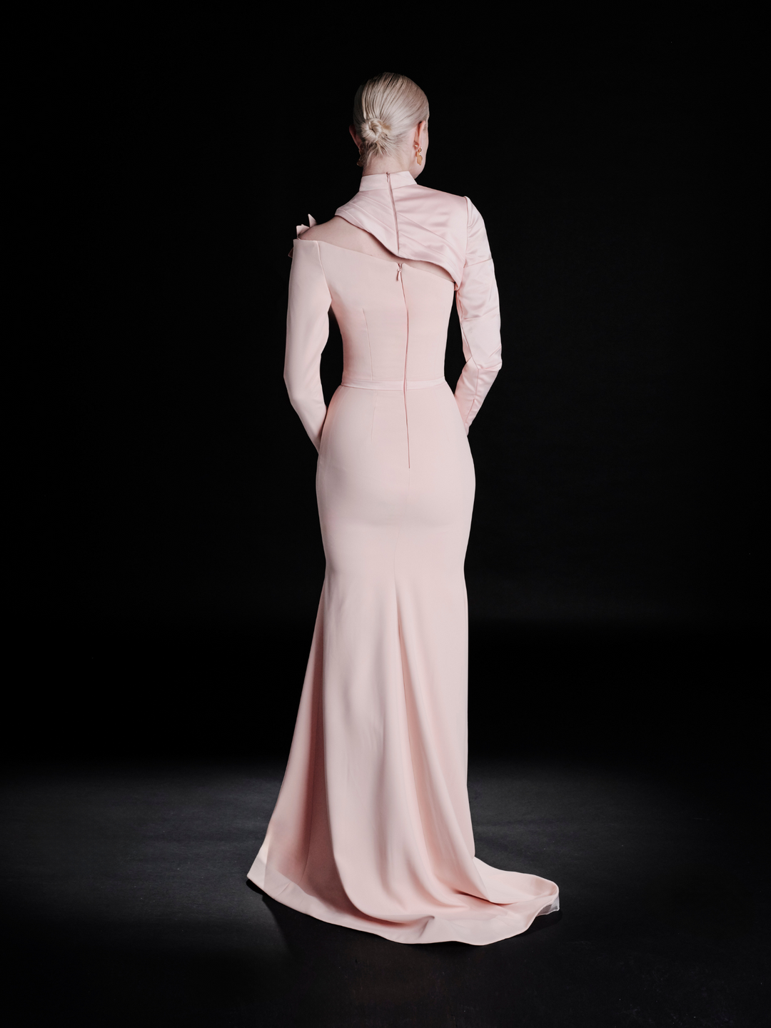 فستان ميشتي