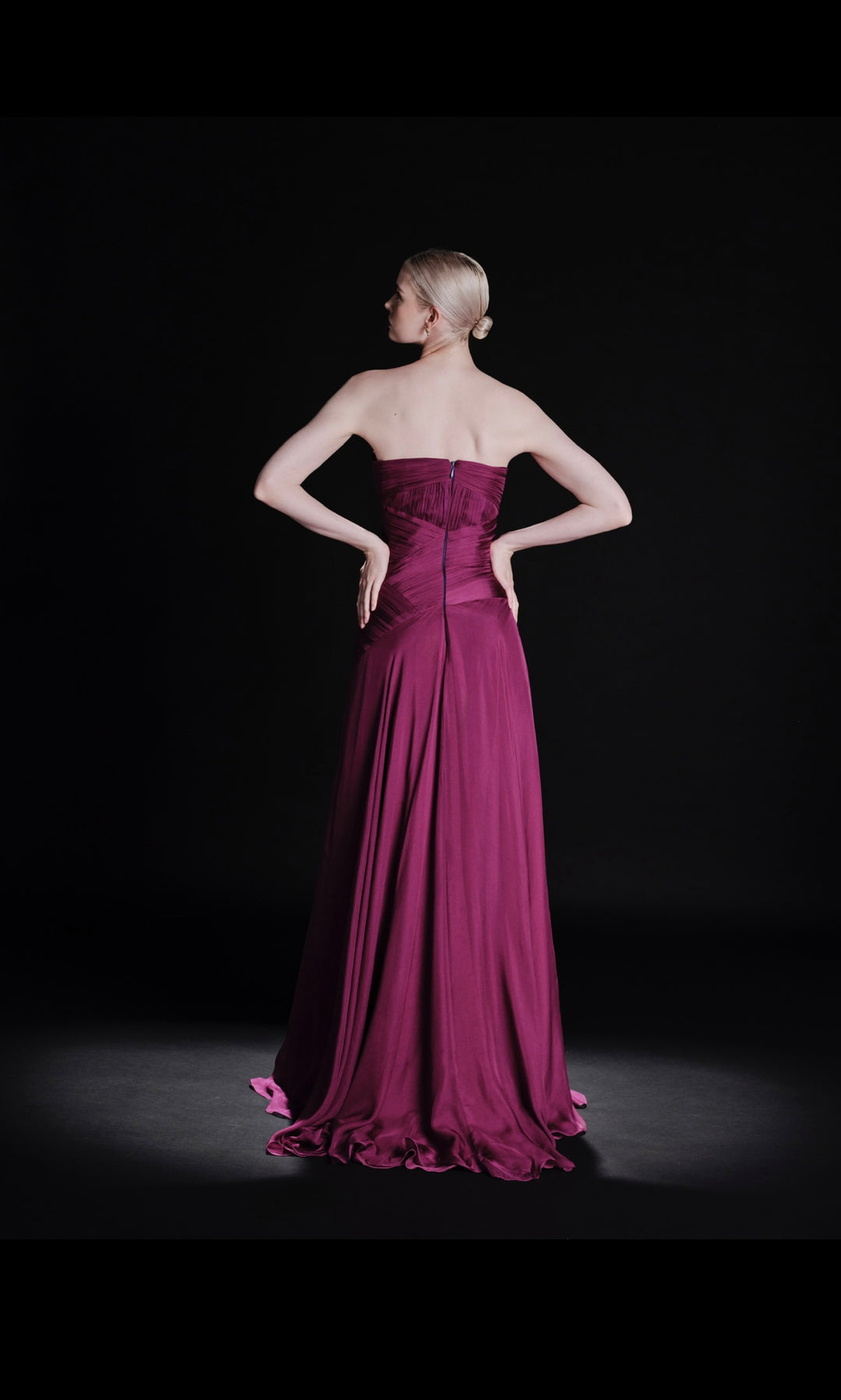 فستان ياسمينة