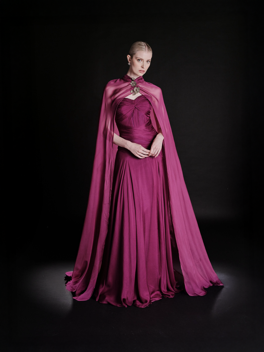 فستان ياسمينة