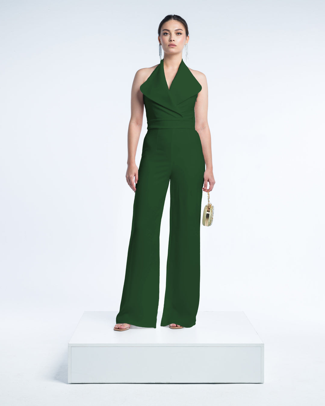 بدلة فاليريا