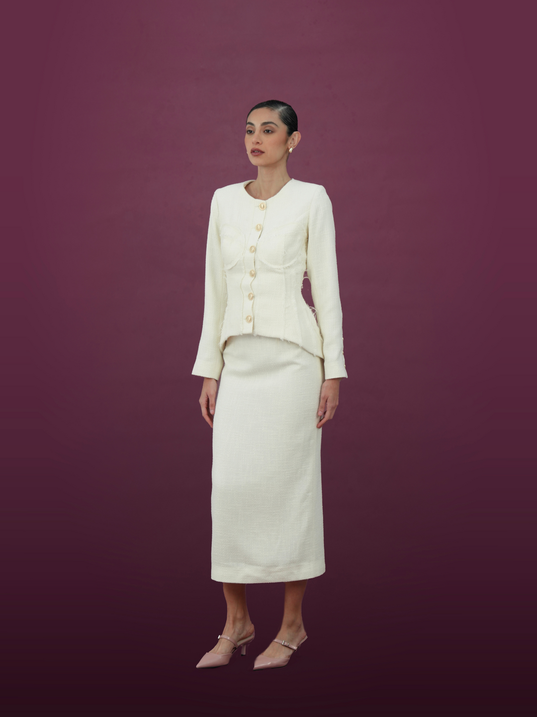 مجموعة كلاسيكية من العاج المزخرف