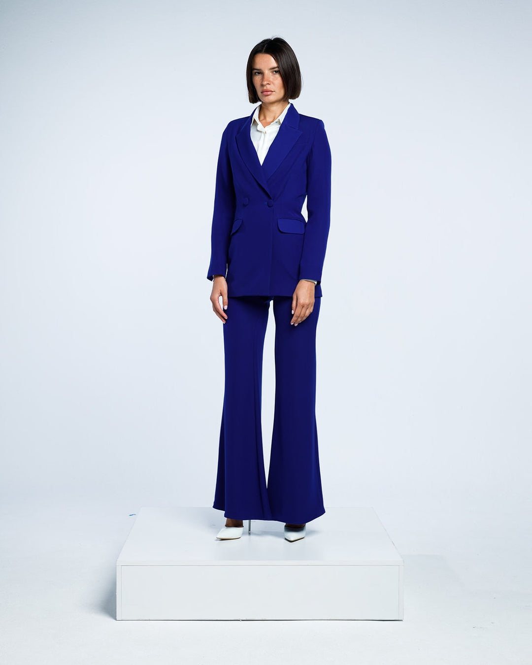 سترة رينا بزرين