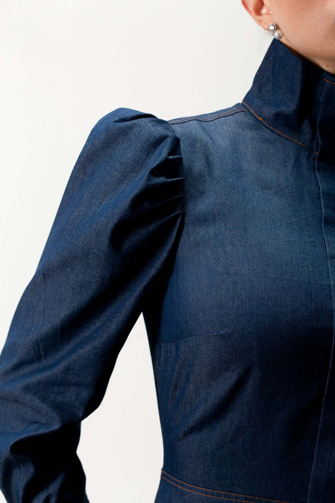 جمبسوت رولا دينم