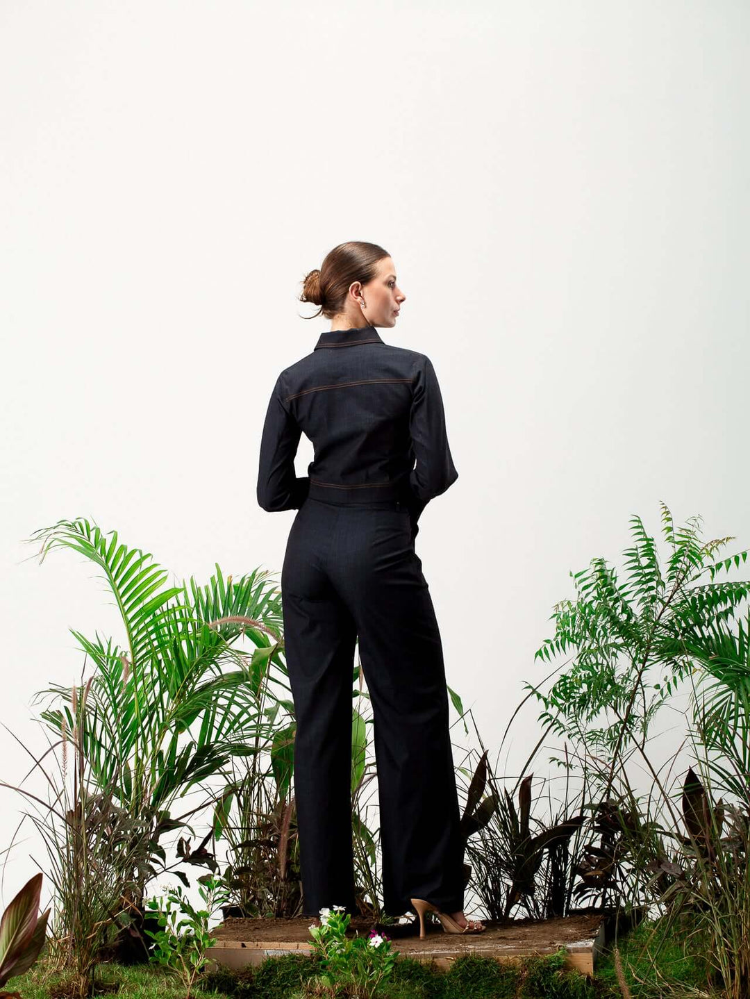 بلوزة حرير غير تقليدية