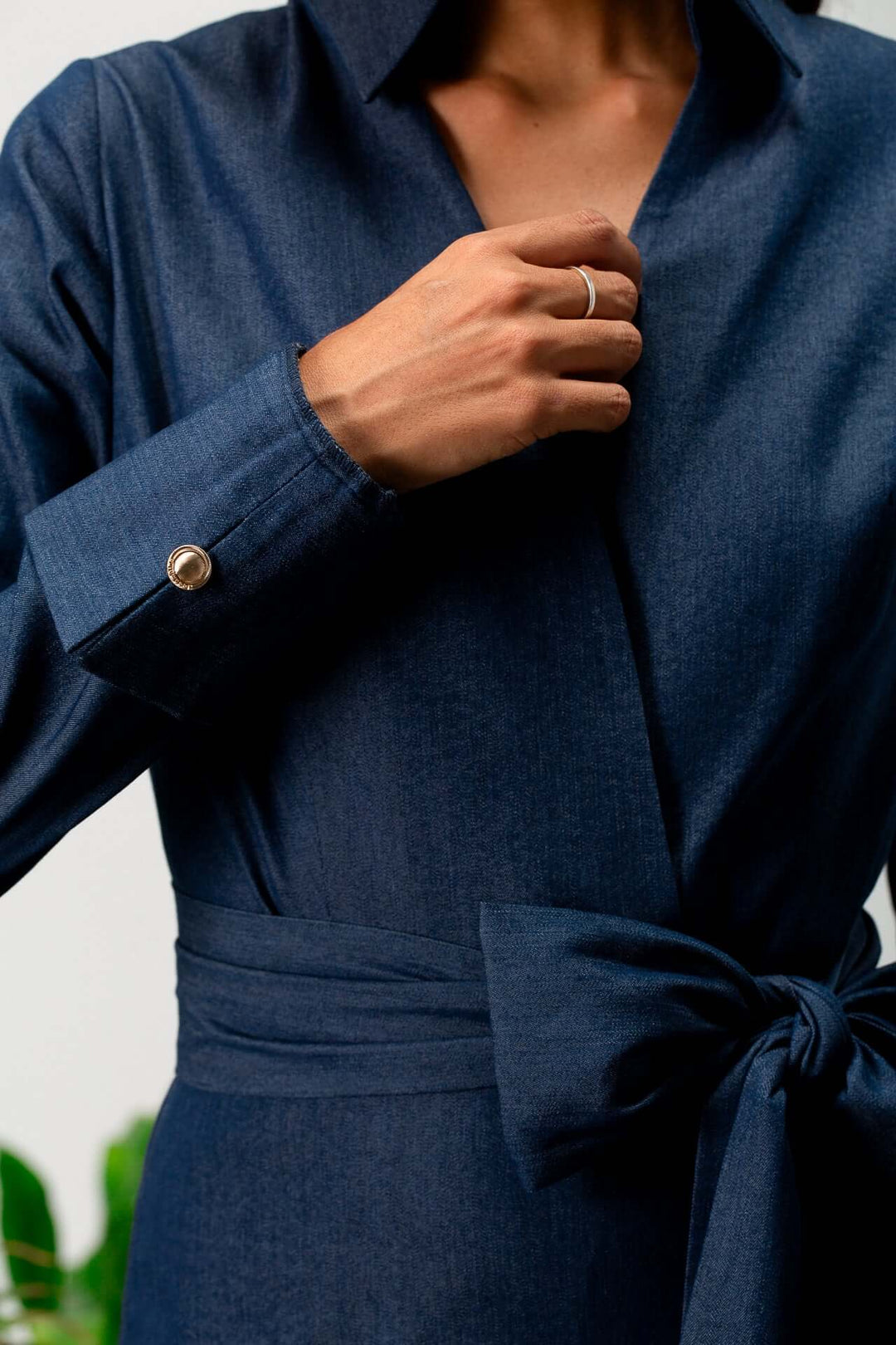 بلوزة حرير غير تقليدية