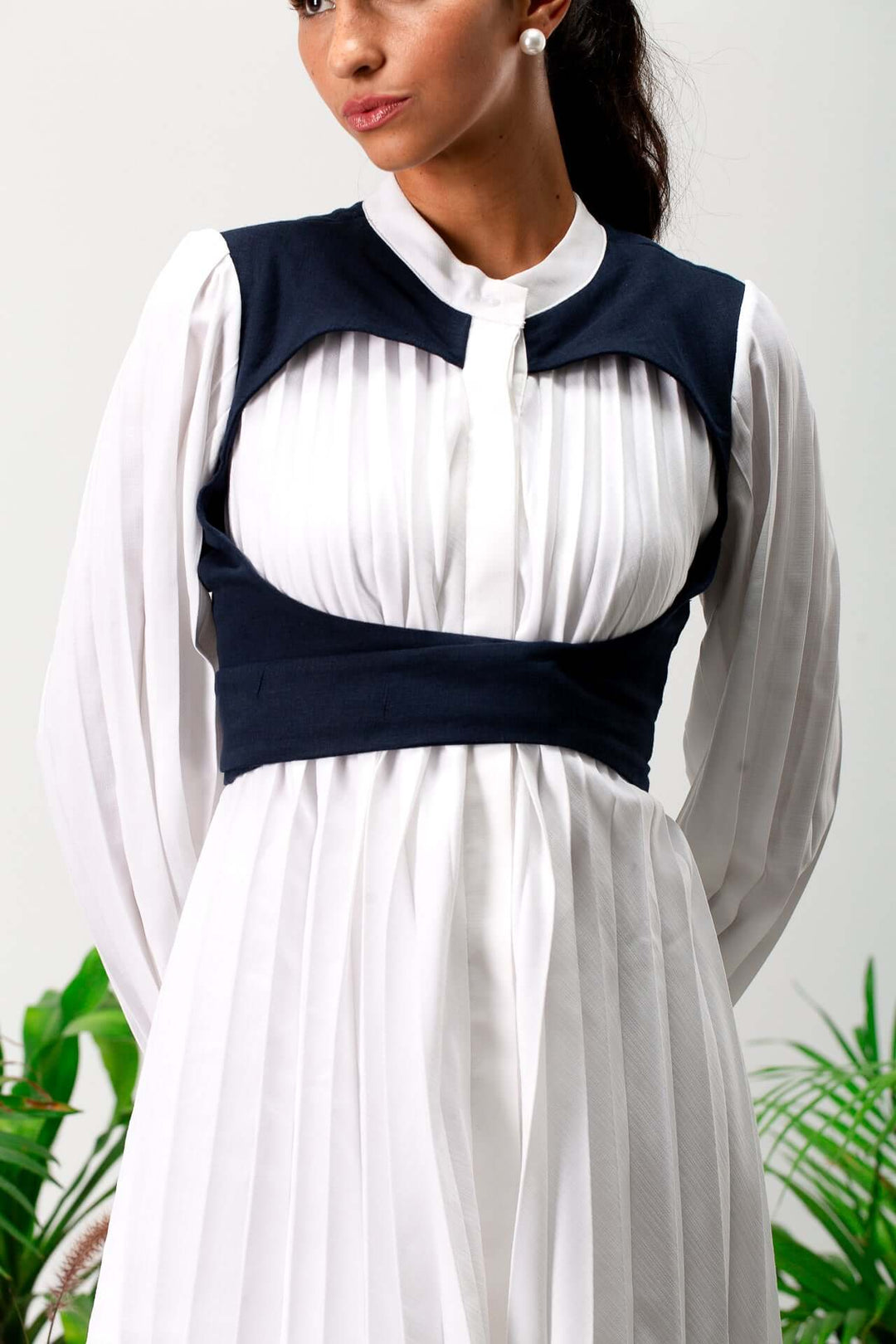 بلوزة حرير غير تقليدية