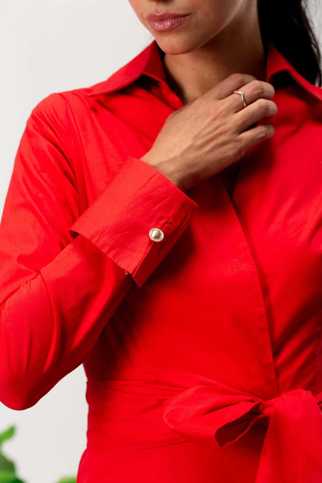 بلوزة حرير غير تقليدية