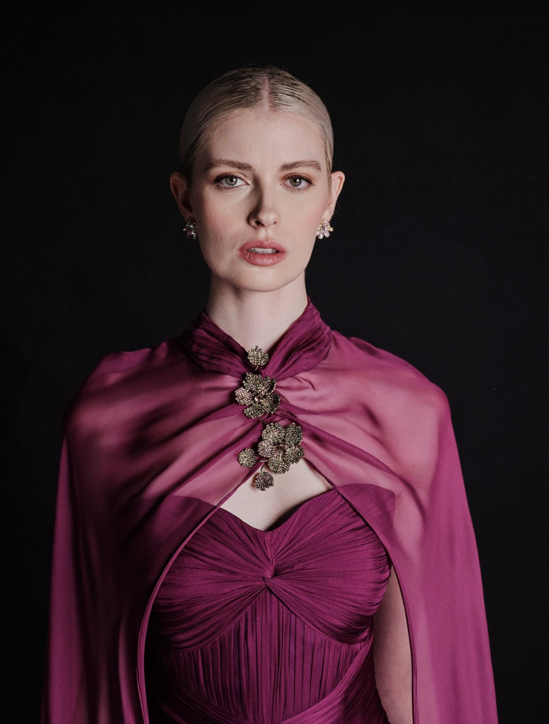 فستان ياسمينة