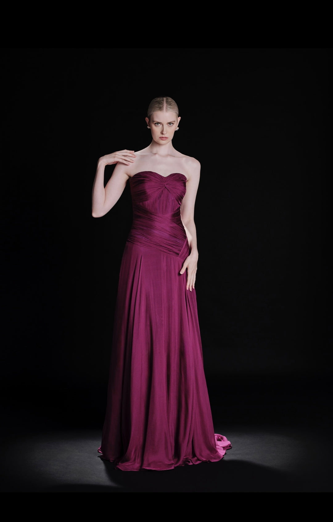 فستان ياسمينة