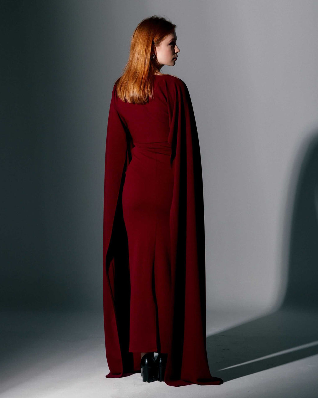 فستان الكاب إليانا