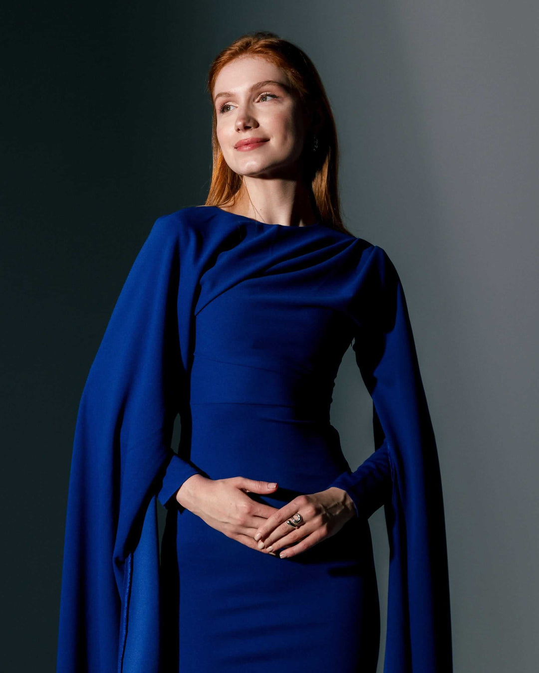 فستان الكاب إليانا