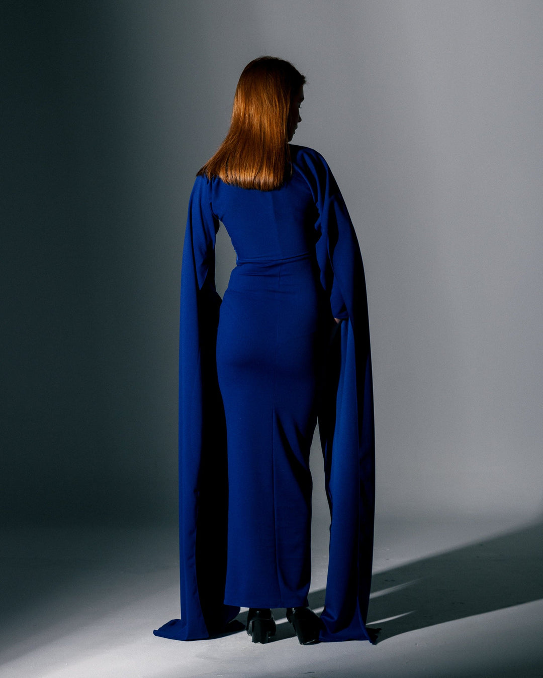 فستان الكاب إليانا