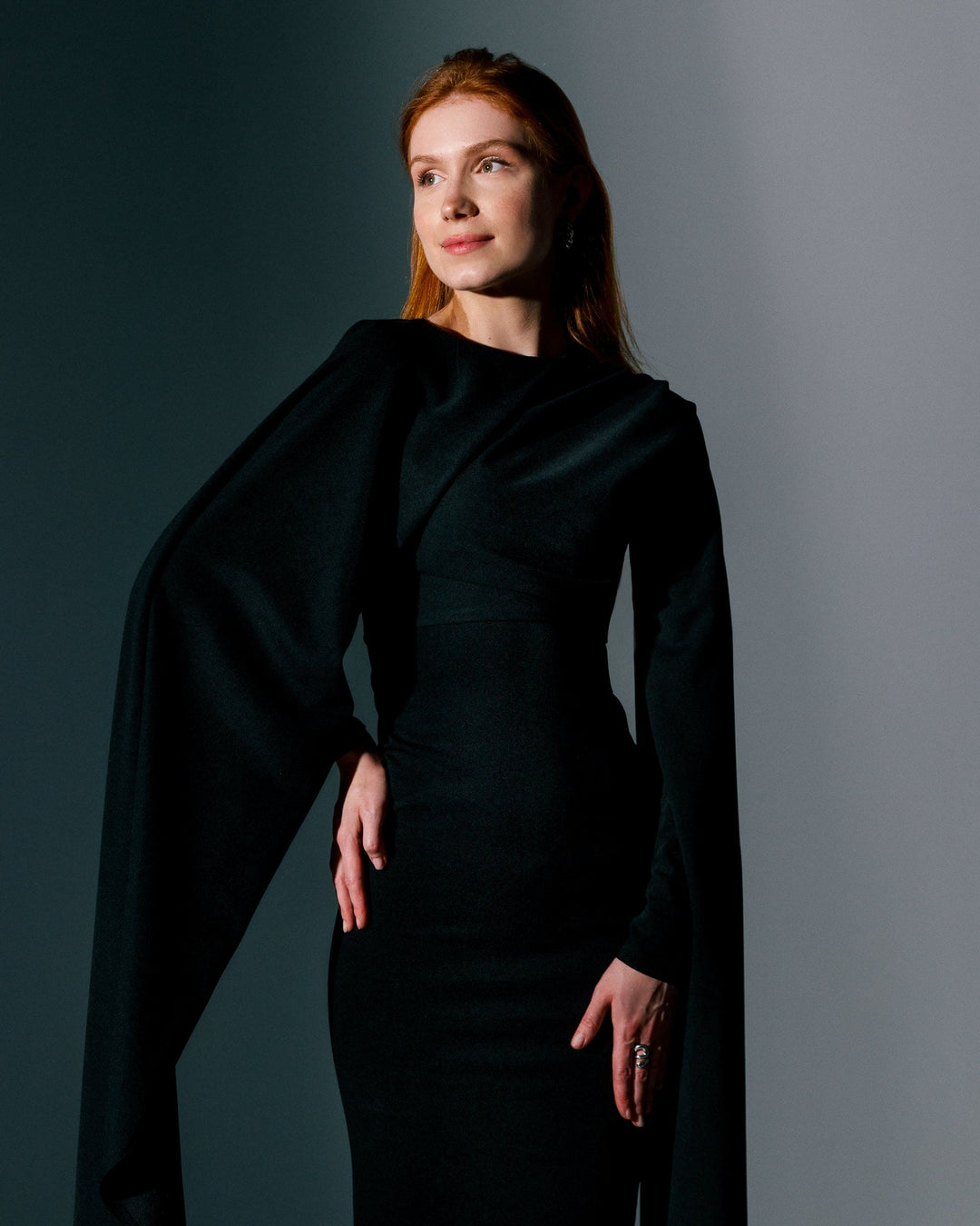 فستان الكاب إليانا