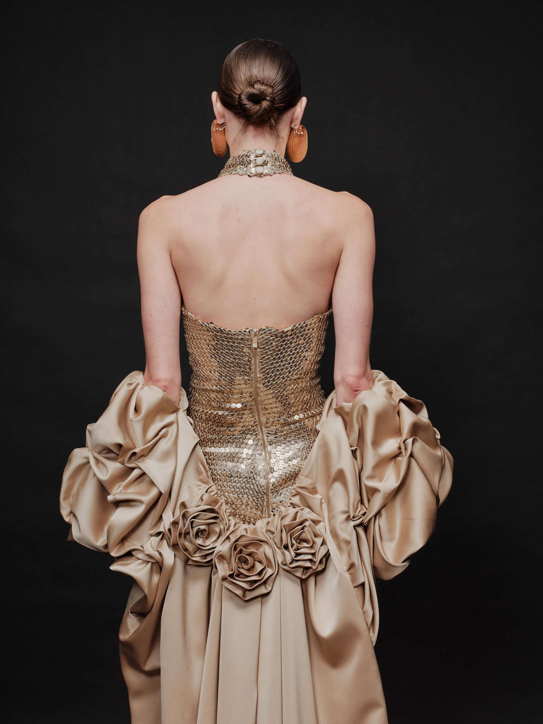 فستان إليسيا