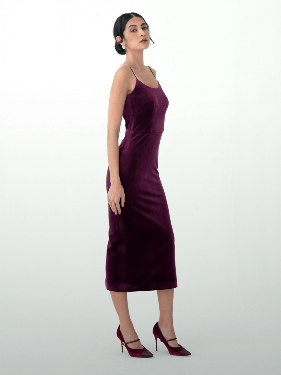 فستان النبيذ الملكي