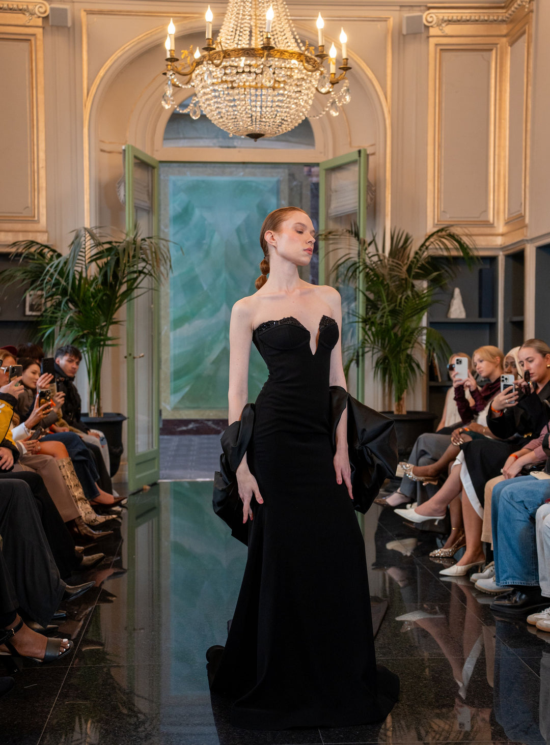 فستان أوروينا